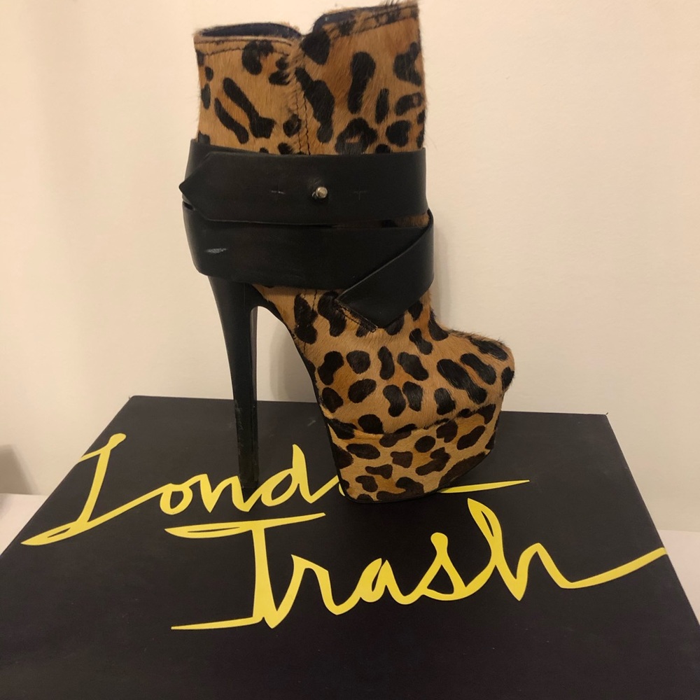 Cheetah Print Booties